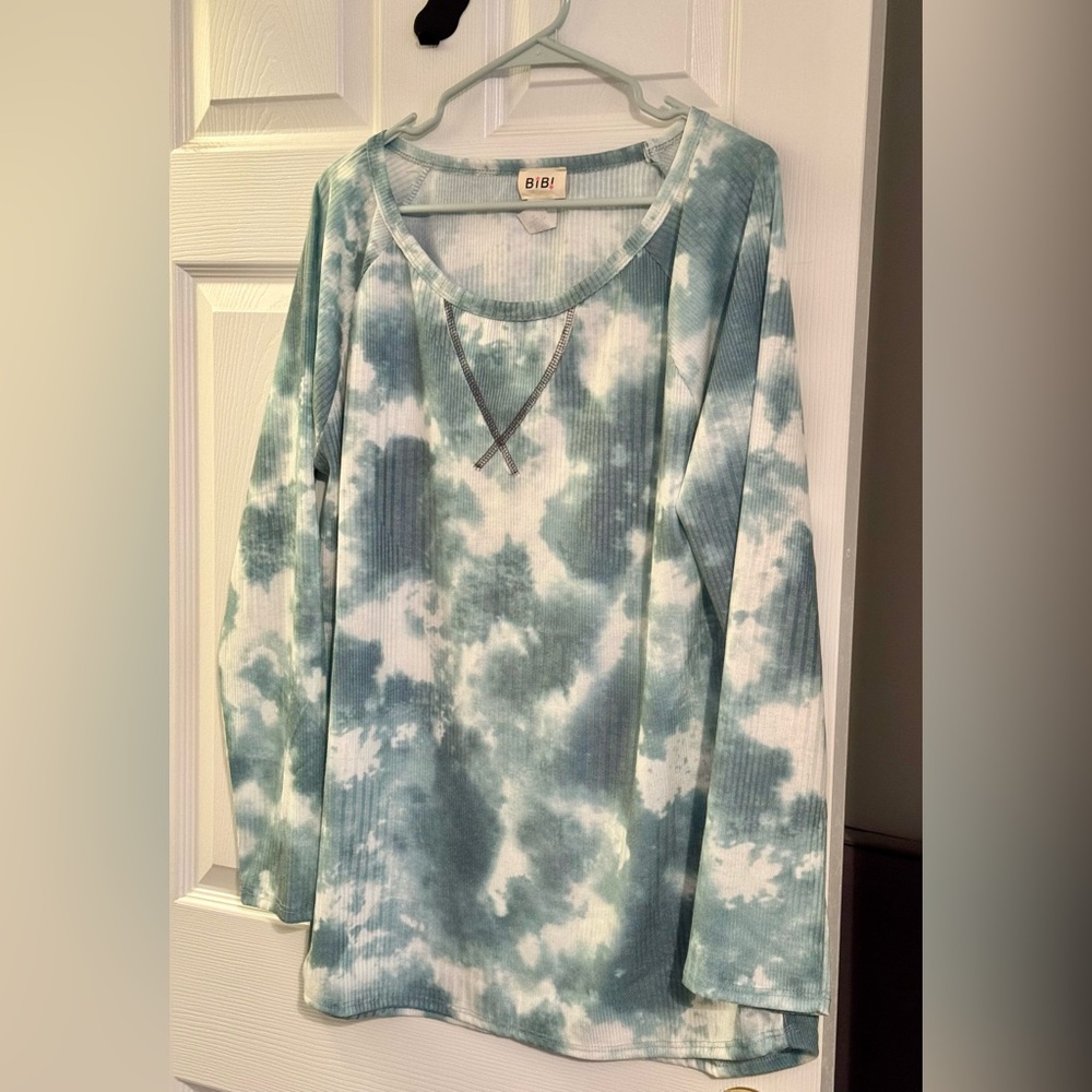BiBi Green and White Tie Dye Top